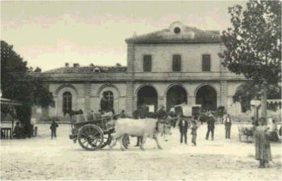 La stazione ferroviaria ieri...